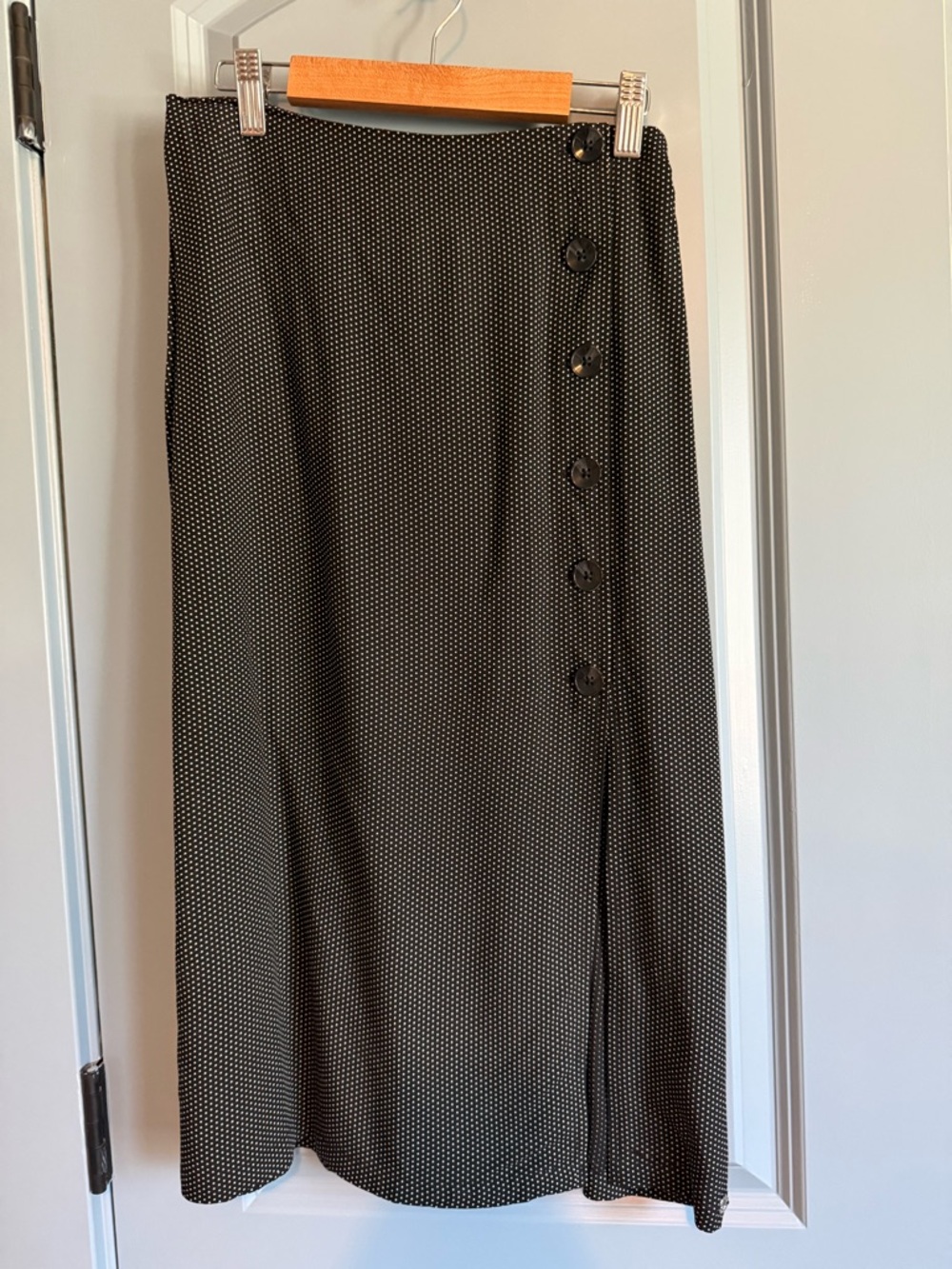 Volcom Black Microdot Button-Front Midi Skirt XS